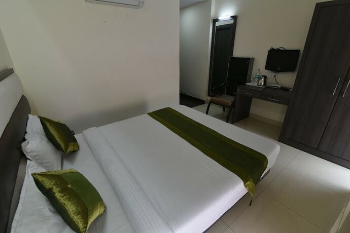 Imagen general del Hotel Anand Niketan By Bonjour - On The Ganges. Foto 4