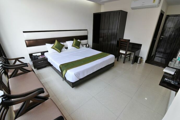 Imagen general del Hotel Anand Niketan By Bonjour - On The Ganges. Foto 16