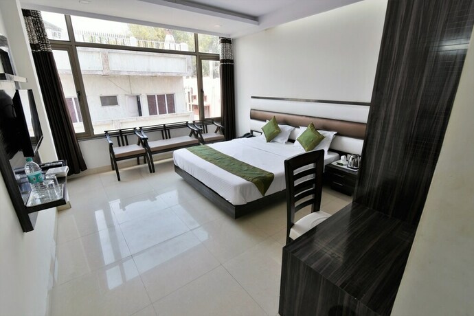 Imagen general del Hotel Anand Niketan By Bonjour - On The Ganges. Foto 18