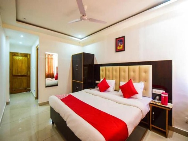 Imagen de la habitación del Hotel Anand Palace, Udaipur. Foto 2