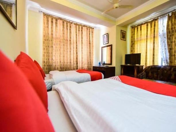 Imagen de la habitación del Hotel Anand Palace, Udaipur. Foto 13