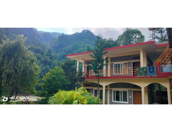 Imagen general del Hotel Anand-Ganga Yoga Guesthouse. Foto 2