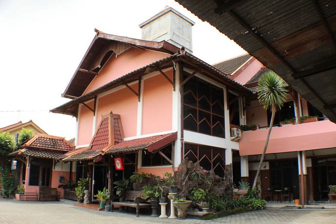 Imagen general del Hotel Ananda. Foto 1