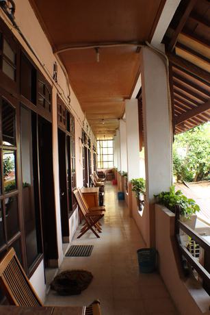 Imagen de la habitación del Hotel Ananda. Foto 16