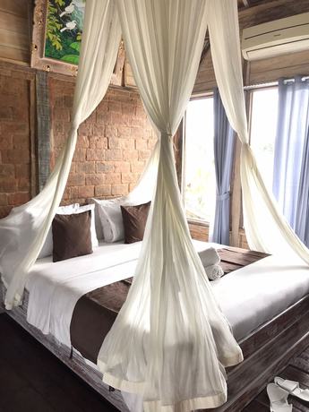 Imagen de la habitación del Hotel Ananda JJ Ubud Resort and Spa. Foto 16