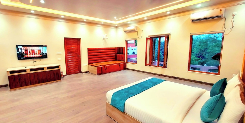 Imagen de la habitación del Hotel Ananda Kashi. Foto 10