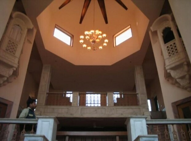Imagen de los interiores del Hotel Ananda Krishna Van. Foto 37