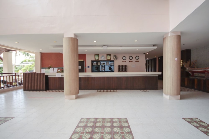 Imagen de los interiores del Hotel Ananda Lanta Resort. Foto 15