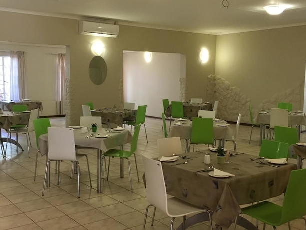 Imagen de los interiores del Hotel Ananda Lodge. Foto 17