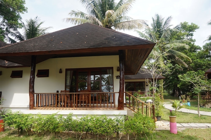 Imagen de la habitación del Hotel Anandah Beach Resort. Foto 9