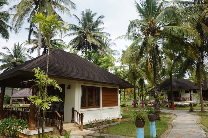 Imagen de la habitación del Hotel Anandah Beach Resort. Foto 10