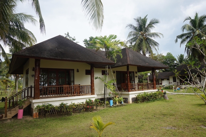 Imagen de la habitación del Hotel Anandah Beach Resort. Foto 12