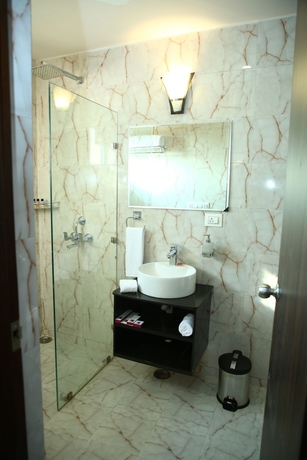 Imagen de la habitación del Hotel Anandam Clarks Inn Suites Vrindavan. Foto 3