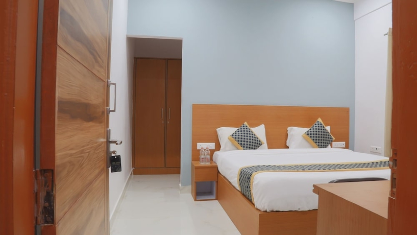 Imagen de la habitación del Hotel Anandam Grand. Foto 13