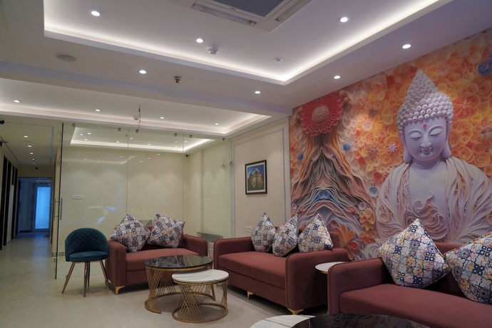 Imagen de los interiores del Hotel Anant Inn. Foto 15
