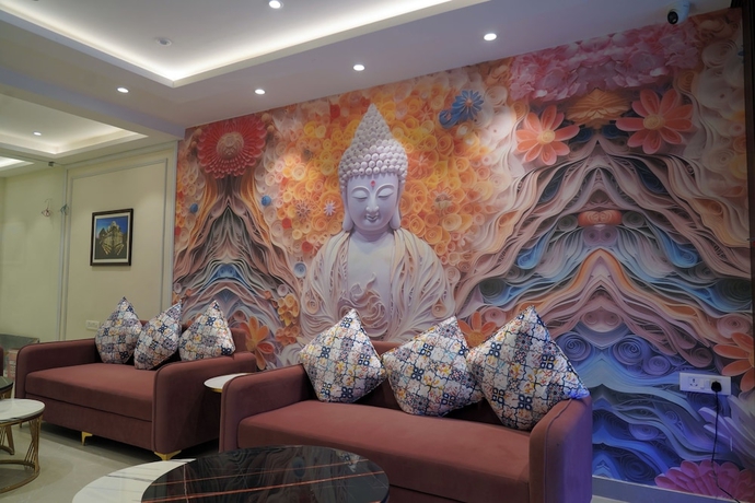Imagen de los interiores del Hotel Anant Inn. Foto 16