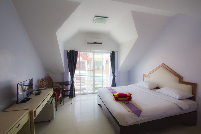 Imagen de la habitación del Hotel Anantachai Guest House. Foto 6