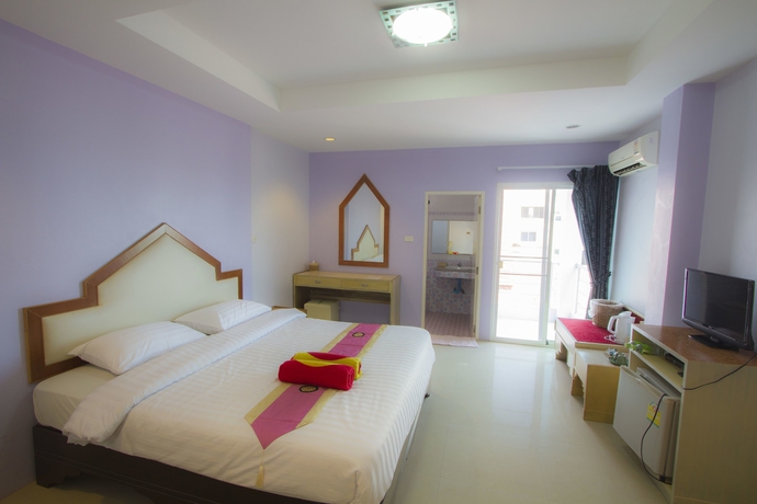 Imagen de la habitación del Hotel Anantachai Guest House. Foto 8