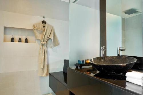 Imagen de la habitación del Hotel Anantara Bophut Koh Samui Resort. Foto 12