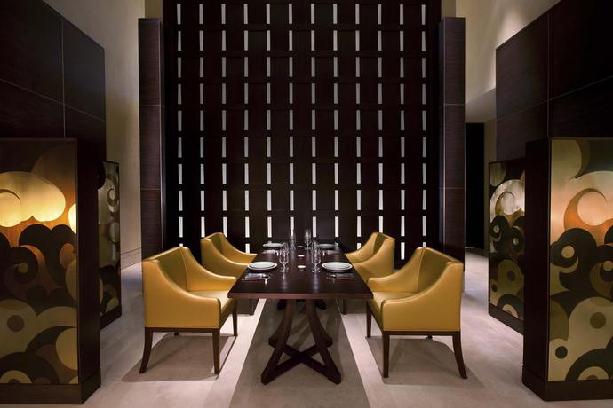 Imagen de los interiores del Hotel Anantara Eastern Mangroves Abu Dhabi. Foto 19