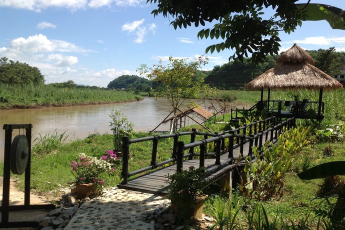 Imagen de los exteriores del Hotel Anantara Golden Triangle Elephant Camp and Resort. Foto 11