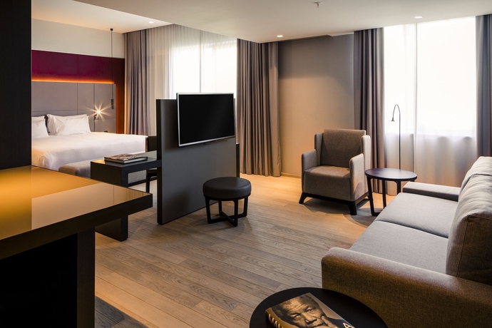 Imagen de la habitación del Hotel Anantara Grand Hotel Krasnapolsky Amsterdam. Foto 8