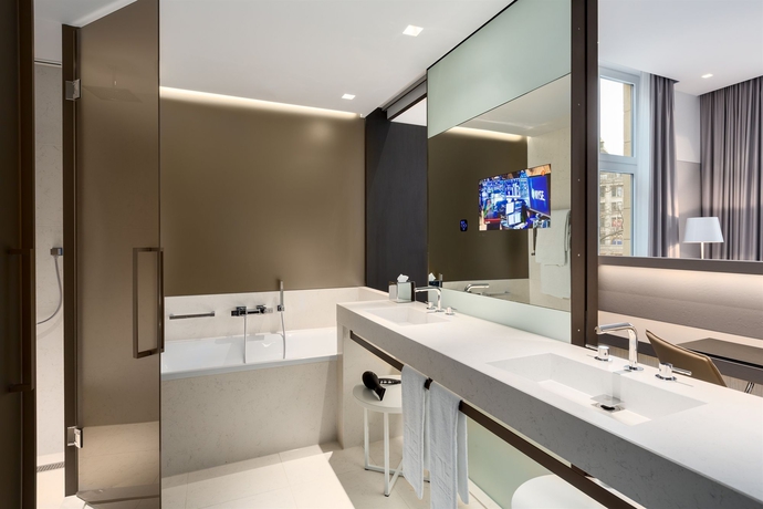 Imagen de la habitación del Hotel Anantara Grand Hotel Krasnapolsky Amsterdam. Foto 10