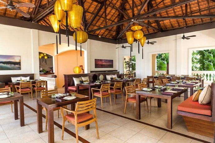 Imagen del bar/restaurante del Hotel Anantara Hoi An Resort. Foto 9