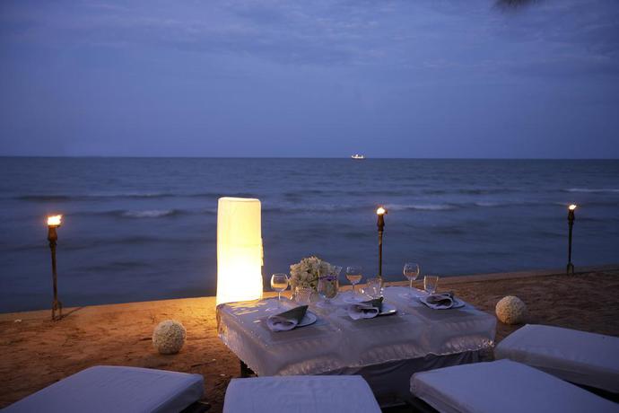 Imagen de los exteriores del Hotel Anantara Hua Hin Resort. Foto 15