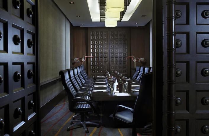 Imagen de los interiores del Hotel Anantara Mai Khao Phuket Villas - Sha Plus. Foto 21