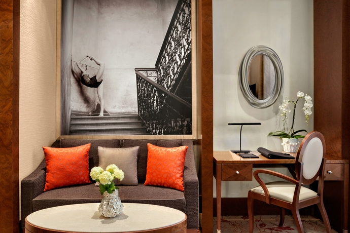 Imagen de los interiores del Hotel Anantara Palais Hansen Vienna. Foto 12