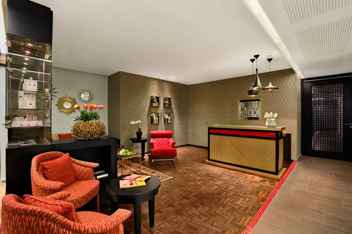 Imagen de la piscina del Hotel Anantara Palais Hansen Vienna. Foto 15