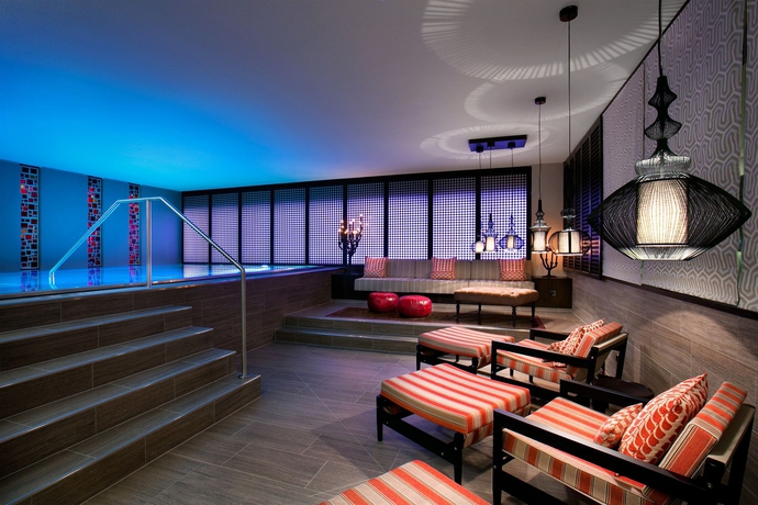 Imagen de la piscina del Hotel Anantara Palais Hansen Vienna. Foto 16