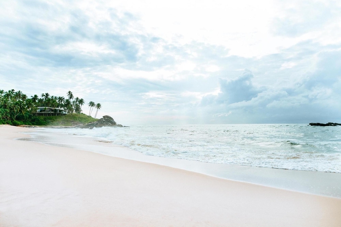 Imagen de los exteriores del Hotel Anantara Peace Haven Tangalle Resort. Foto 14