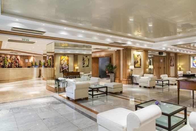 Imagen de los interiores del Hotel Anantara Plaza Nice. Foto 15