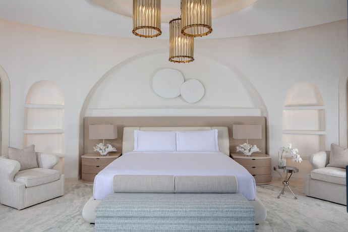 Imagen de la habitación del Hotel Anantara Santorini Abu Dhabi Retreat. Foto 4