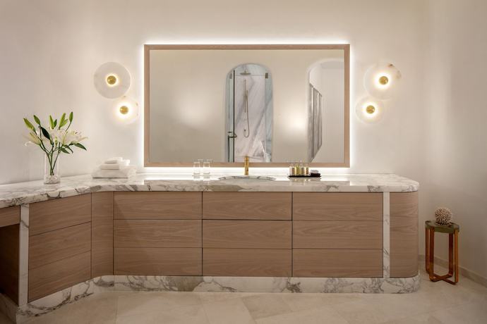 Imagen de la habitación del Hotel Anantara Santorini Abu Dhabi Retreat. Foto 10