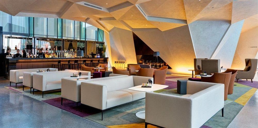 Imagen del bar/restaurante del Hotel Anantara The Marker Dublin. Foto 4