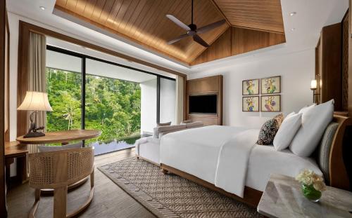 Imagen de la habitación del Hotel Anantara Ubud Bali Resort. Foto 11