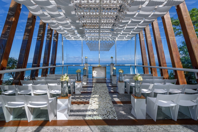 Imagen de los exteriores del Hotel Anantara Uluwatu Bali Resort. Foto 9