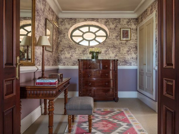 Imagen de la habitación del Hotel Anantara Villa Padierna Palace Benahavís Marbella Resort. Foto 17