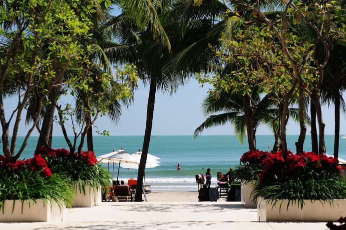 Imagen de los interiores del Hotel Anantasila Beach Resort Hua Hin. Foto 11