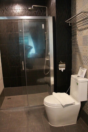 Imagen de la habitación del Hotel Anantaya Home Phare. Foto 8