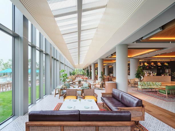 Imagen del bar/restaurante del Hotel Ananti At Busan Village. Foto 4