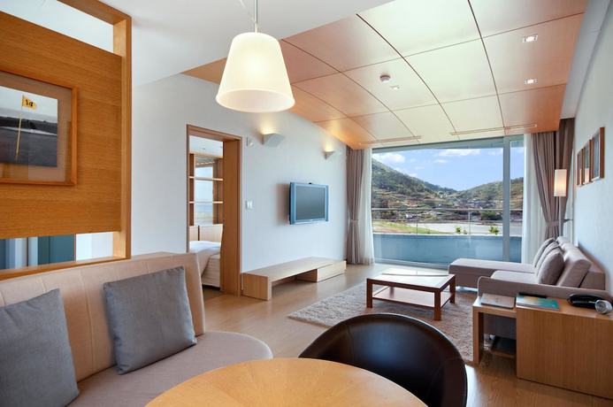 Imagen de la habitación del Hotel Ananti At Namhae. Foto 5