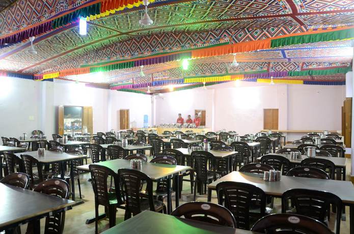 Imagen del bar/restaurante del Hotel Anantra Resort Jaisalmer. Foto 5