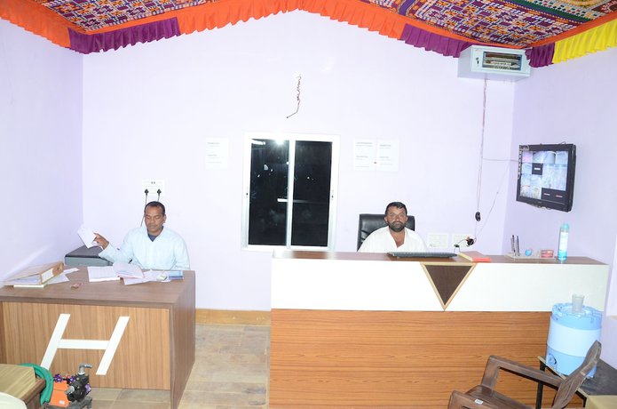 Imagen de los interiores del Hotel Anantra Resort Jaisalmer. Foto 19