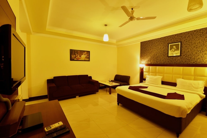 Imagen de la habitación del Hotel Ananya Comfortss. Foto 4