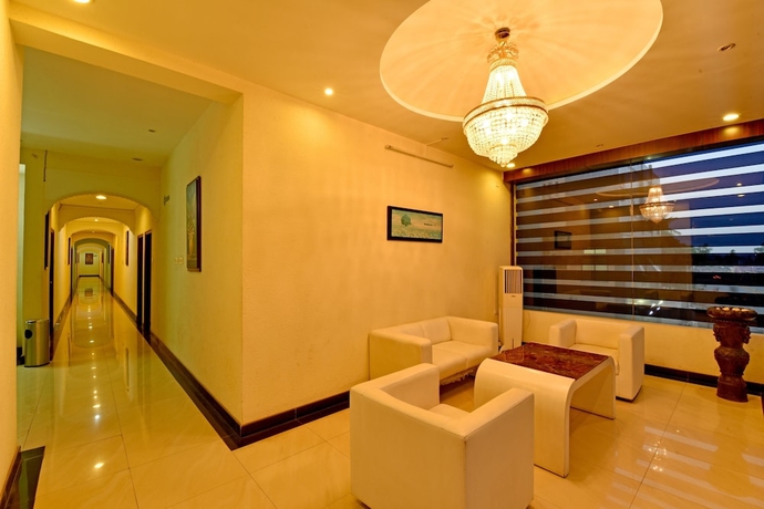 Imagen de los interiores del Hotel Ananya Comfortss. Foto 19