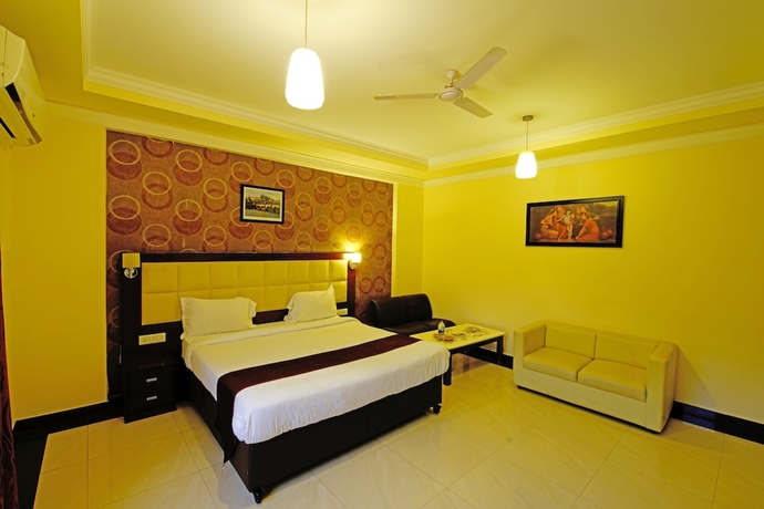 Imagen de la habitación del Hotel Ananya Comfortss. Foto 9